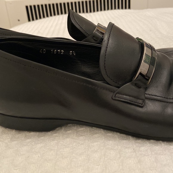Mens 8.5 Prada loafers - Picture 7 of 8
